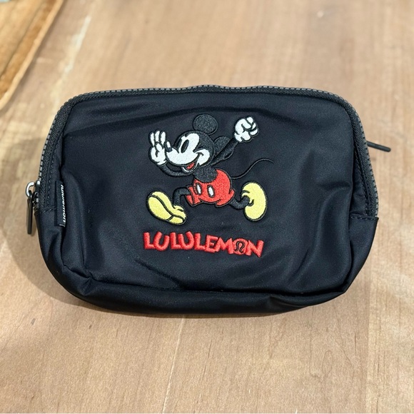 Mickey Mouse Everywhere Belt Bag by lululemon Disney READ - Picture 1 of 5